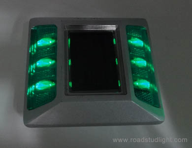 Green led solar road stud